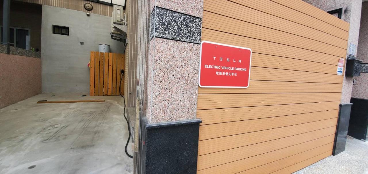 煙燻貓民宿 Tesla充電需電洽-無合作ago達平台 Taitung Ngoại thất bức ảnh
